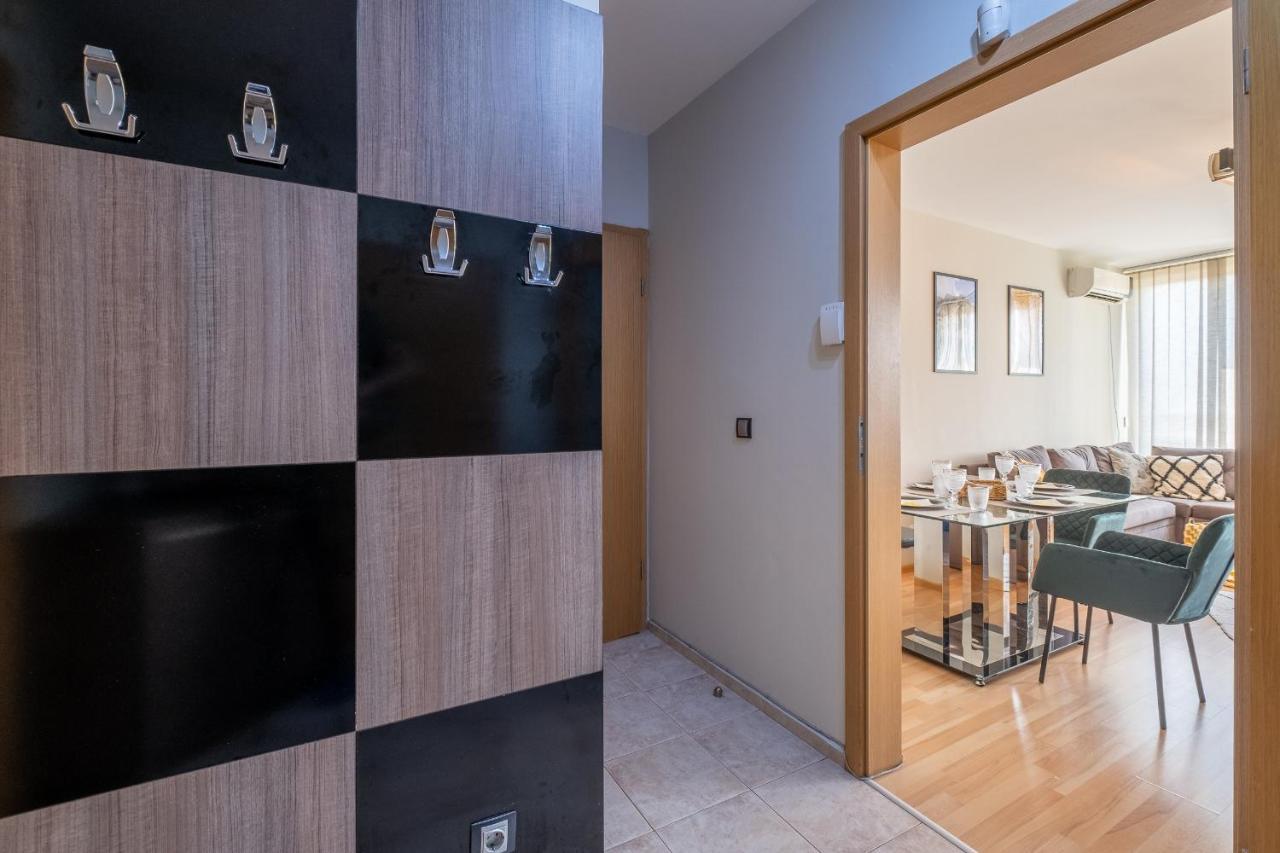Deja Vu, Cozy & Quiet 1 Bdr Apt Fast Wi-Fi 소피아 외부 사진