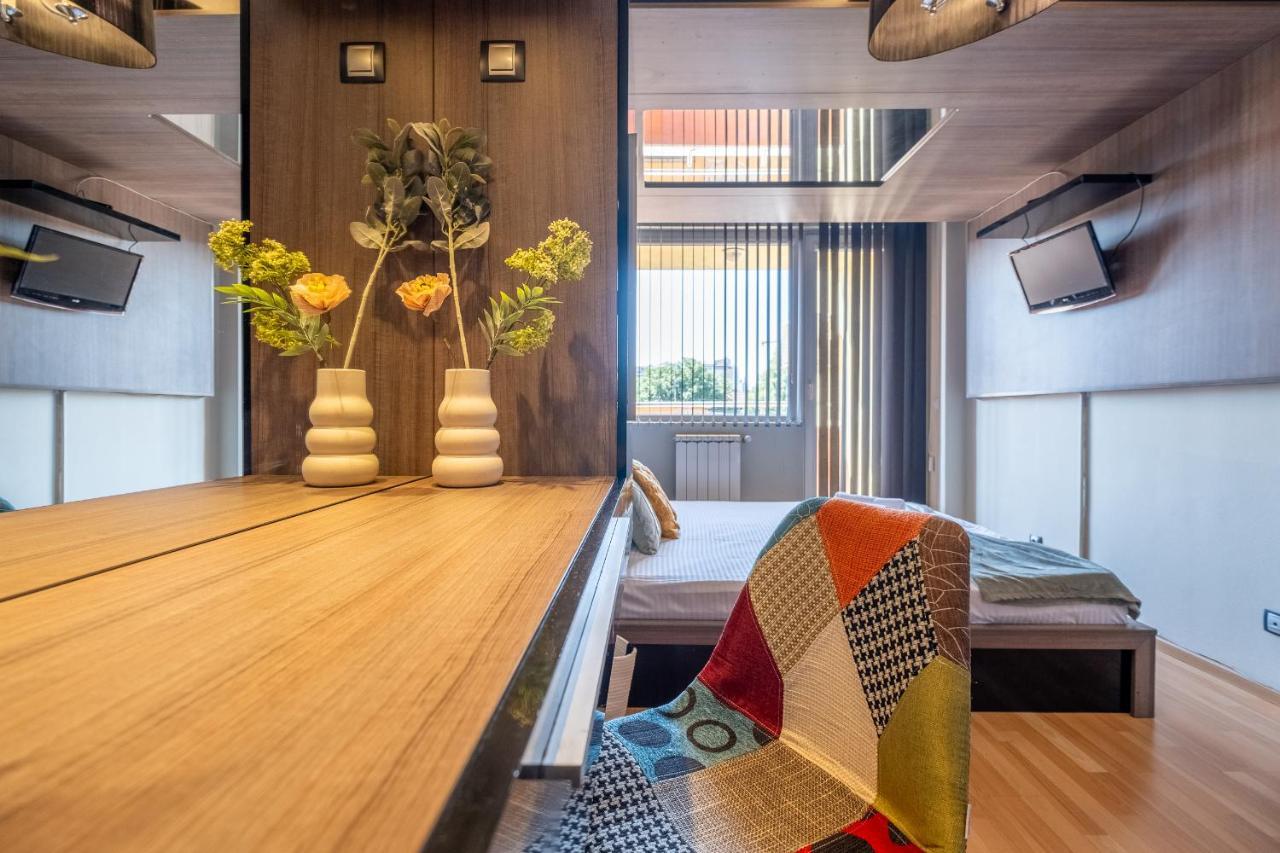 Deja Vu, Cozy & Quiet 1 Bdr Apt Fast Wi-Fi 소피아 외부 사진