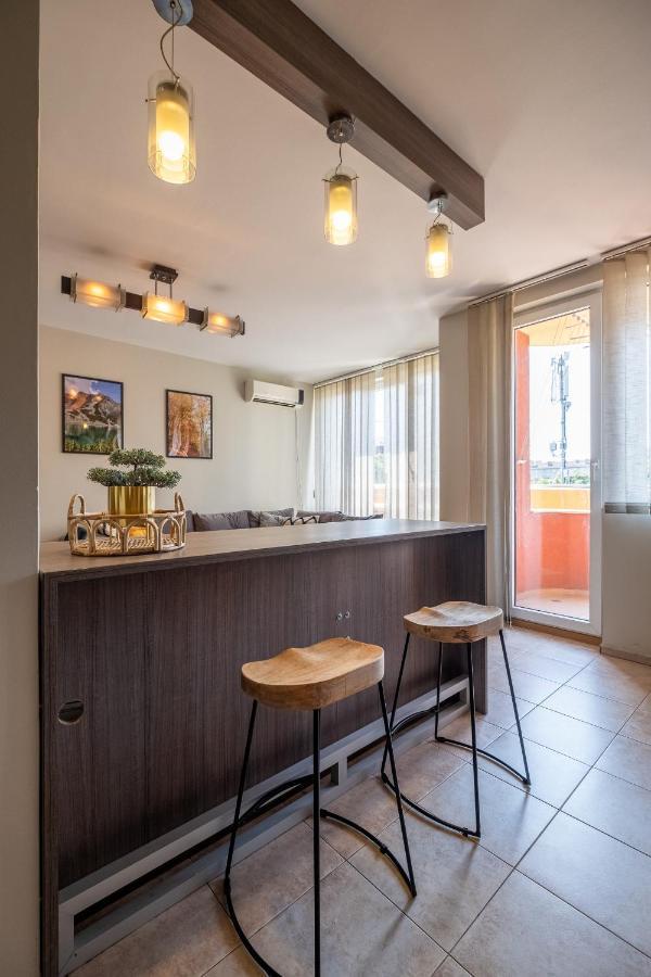 Deja Vu, Cozy & Quiet 1 Bdr Apt Fast Wi-Fi 소피아 외부 사진