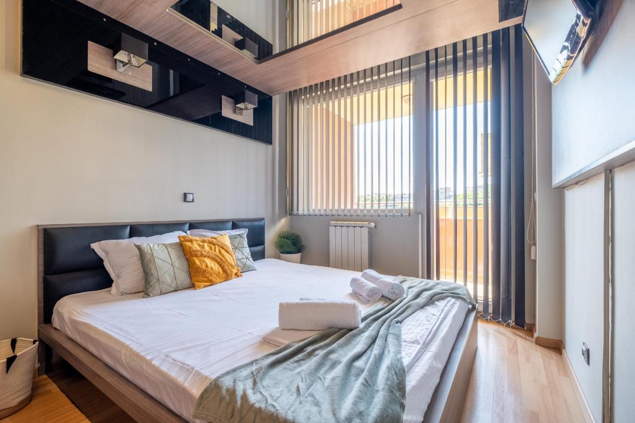 Deja Vu, Cozy & Quiet 1 Bdr Apt Fast Wi-Fi 소피아 외부 사진